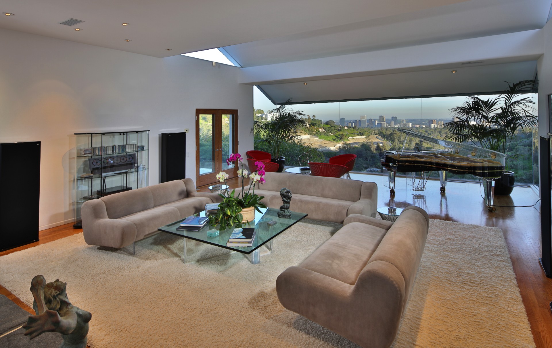 10690 Somma Way Los Angeles, CA 90077 — James Respondek