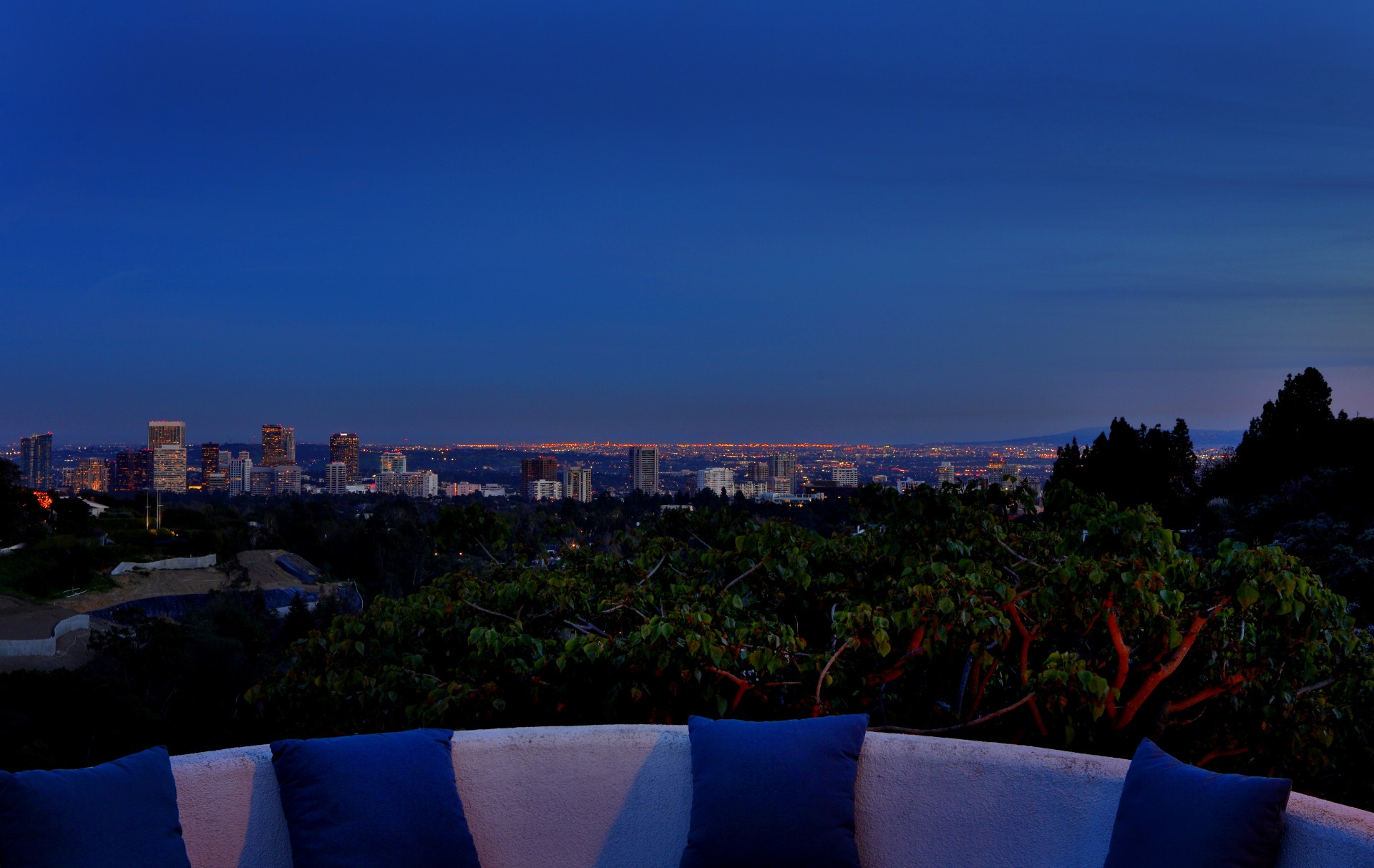 10690 Somma Way Los Angeles, CA 90077 — James Respondek