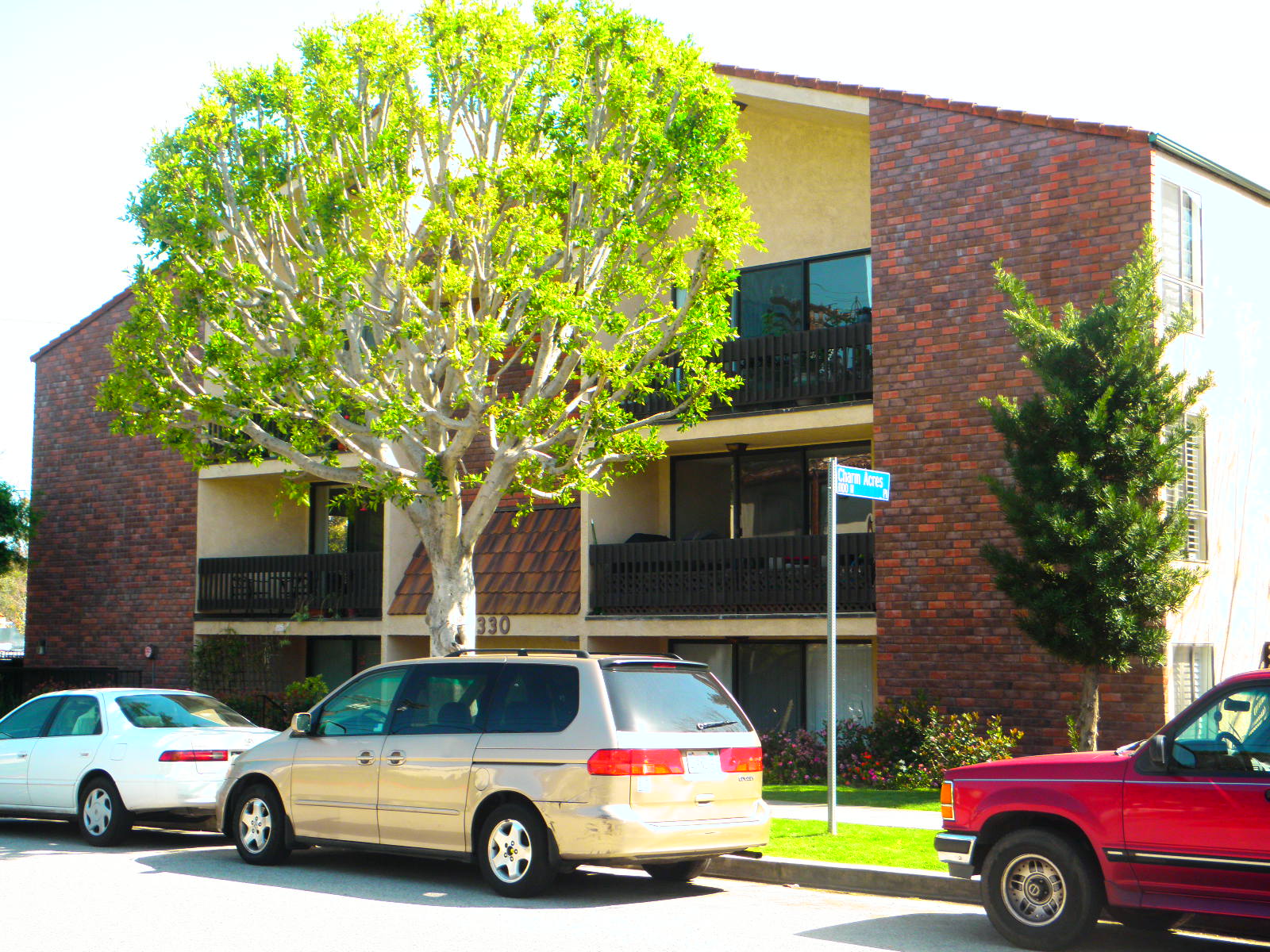 15330 Albright St 103 Pacific Palisades, CA 90272 — James Respondek