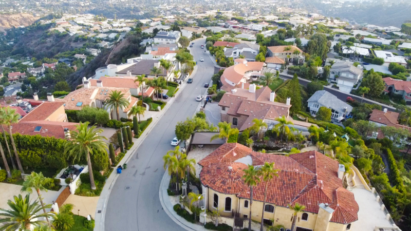 Pacific palisades hills and houses