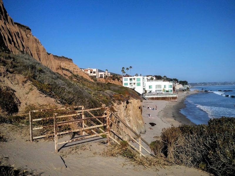 Malibu beachside community 