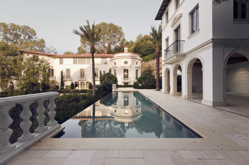 Luxury Mansion